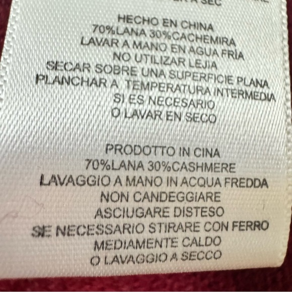 Joie Red Cashmere Wool Scoop Neck Asymmetrical Hem Size Small - Picture 8 of 11